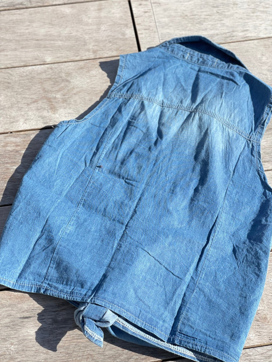 chemise sans manches en jeans Minette noué à la taille - Les Coulisses d’Elo